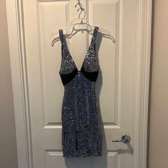 Faviana Glittering Black and Silver Mini Dress size 2